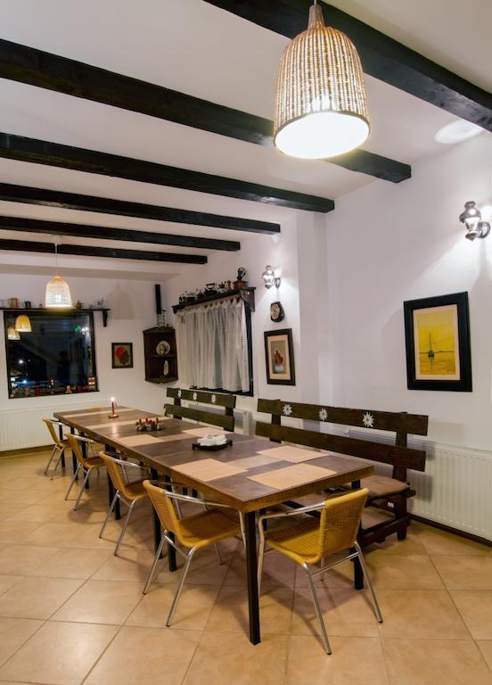 Casa Georgescu Ξενοδοχείο Rîşnov Εξωτερικό φωτογραφία