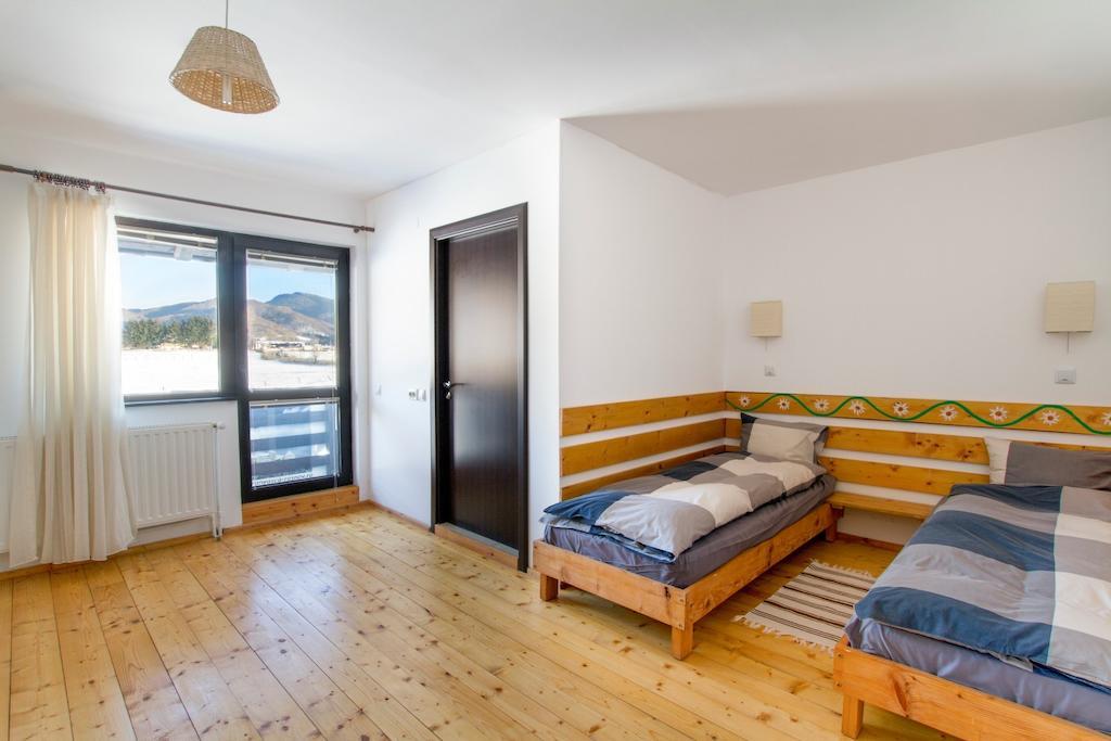 Casa Georgescu Ξενοδοχείο Rîşnov Δωμάτιο φωτογραφία